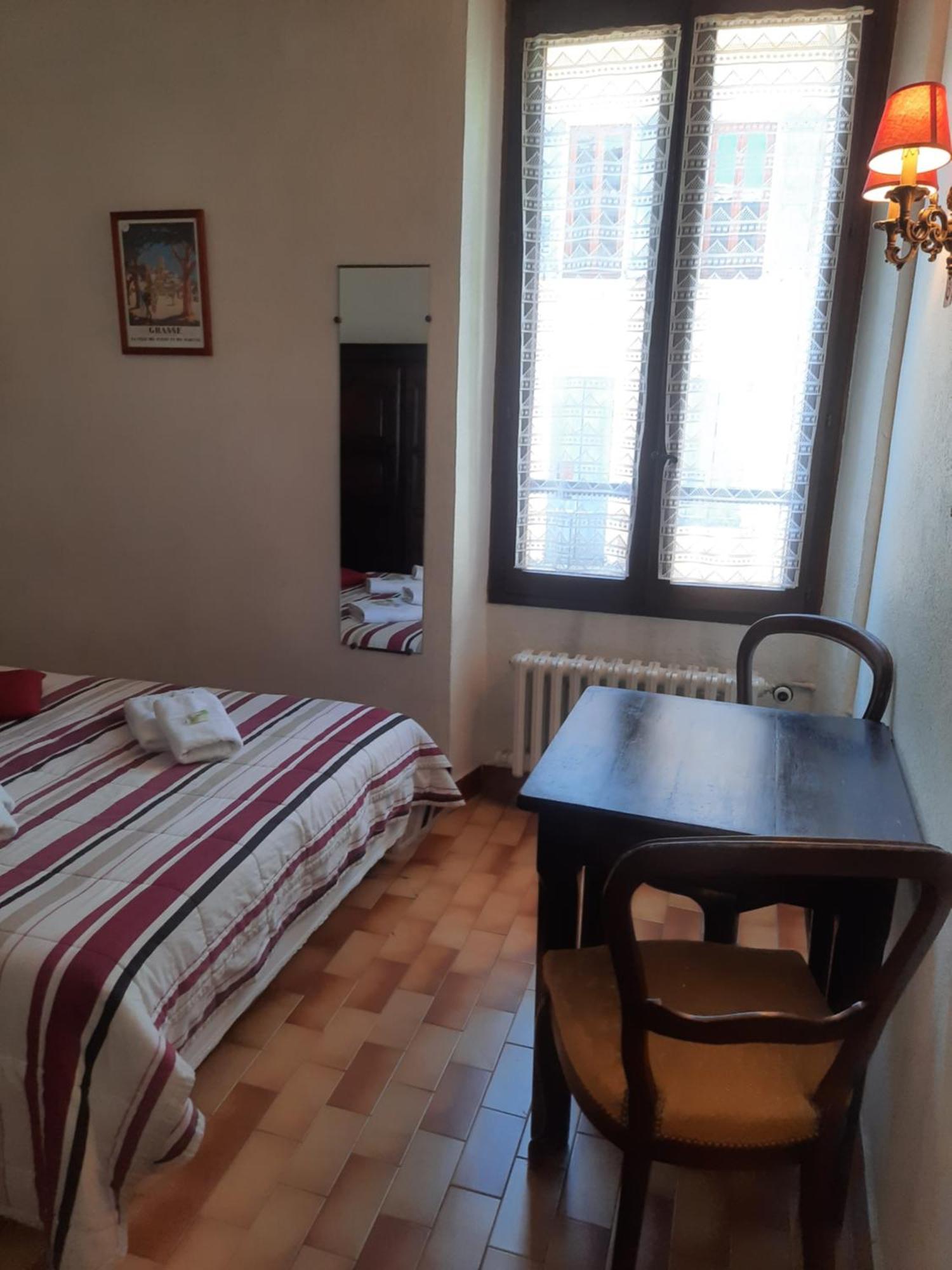 Hotel Central Digne-les-Bains Eksteriør billede